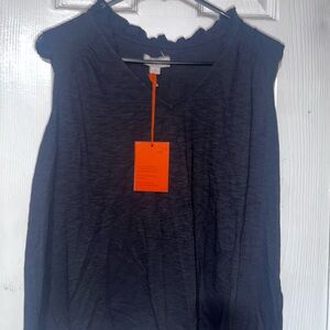 Chic Women's Gray Top